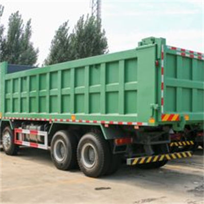 acheter Sinotruk WD615.47 HOWO 375hp camion diesel avec 12 pneus et un volume de charge de 26,79CBM online manufacture