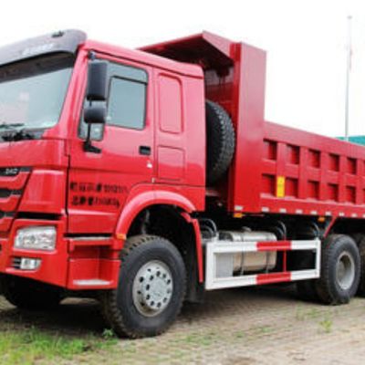 acheter 25-30 tonnes Capacité HOWO 6X4 camion de décharge 371HP-400HP avec transmission manuelle 10 roues 75cbm online manufacture