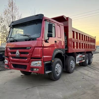 Un bon prix. Sinotruk Howo mine automatique 8x4 371hp camion de décharge de sable 40 tonnes 60 tonnes en Afrique en ligne