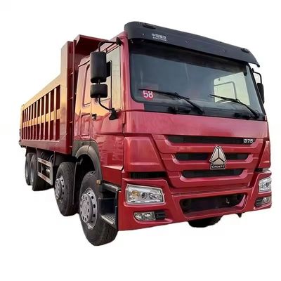 Un bon prix. 50 tonnes 12 roues Sinotruk camion de décharge utilisé Howo 371 375 420 HP camion à bascule 8X4 rouge en ligne