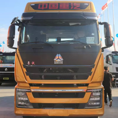 Un bon prix. Utilisé HOWO SINOTRUCK 6X4 Truck Head T7H 460 Truck tracteur avec émission EURO 5 en ligne