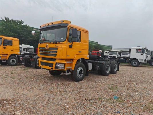 Un bon prix. Puissant chargement de 25000 kg Zf direction Shacman F3000 camion tracteur avec réservoir diesel 400L en ligne