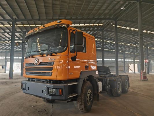 Un bon prix. Je conduis à gauche avec 10 pneus Shacman Tracteur de camion avec une citerne en aluminium de 400 litres en ligne