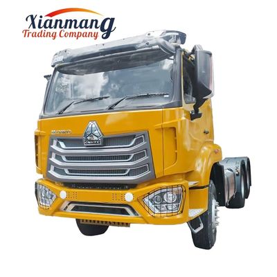 Un bon prix. Sinotruck Hohan E7G 6x4 10 roues Prime Mover Trailer Truck tête avec transmission manuelle et climatiseur en ligne