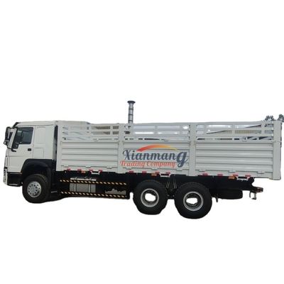 Un bon prix. 371 ch diesel camion de chargement Howo, Sinotruk 6*4 10 roues camion de chargement utilisé en ligne