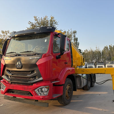 Un bon prix. Tracteur Sinotruk 6x4 Hahan avec moteur 380 ch et capacité de réservoir de carburant Rhd 450L personnalisable en ligne