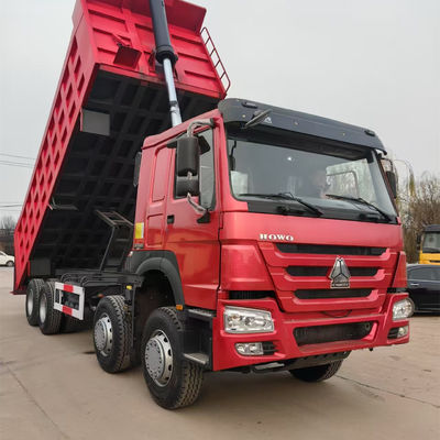 Un bon prix. Sinotruk Howo 371 8x4 camion à transmission manuelle 10-12 roue 30 tonnes diesel sable droit camion lourd segment utilisé pour l'exploitation minière en ligne