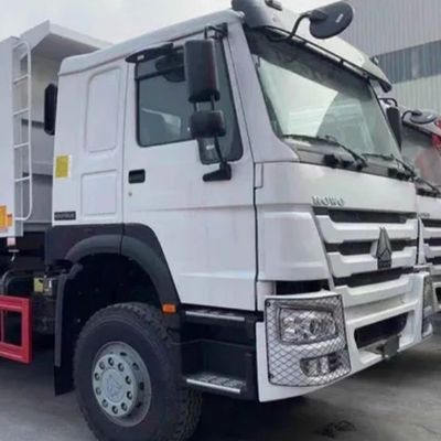 Un bon prix. Longueur personnalisable Container réaménagé d'occasion HOWO 6X4 Camion à ordures 375HP pour la rénovation de niveau 3 en ligne