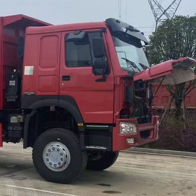 Un bon prix. Utilisé HOWO Sinotruk Camion à ordures en bon état 6X4 sièges ≤5 Euro 2 personnalisable conduite gauche et droite, puissance, capacité de chargement, couleur en ligne