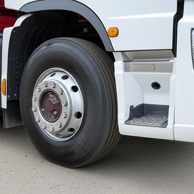 Un bon prix. s Leading of Shacman Tractor Truck with 315 / 80R22.5 Tires en ligne